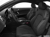  Front seats from Drivers Side photo