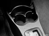  Cup holders photo