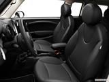  Front seats from Drivers Side photo