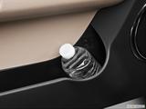  Cup holder prop (tertiary) photo