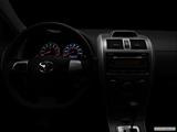  Centered wide dash shot photo