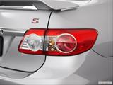  Passenger Side Taillight photo