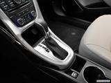  Gear shifter/center console photo