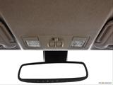  Courtesy lamps/ceiling controls photo