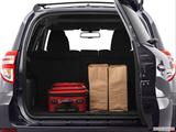  Trunk props photo