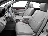  Front seats from Drivers Side photo