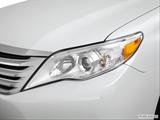  Drivers Side Headlight photo