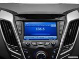  Stereo controls photo