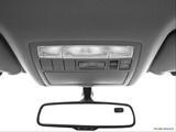  Courtesy lamps/ceiling controls photo