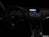  Centered wide dash shot photo