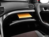  Glove box open photo