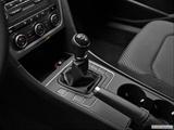  Gear shifter/center console photo