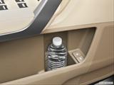  Cup holder prop (tertiary) photo