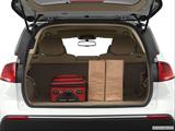  Trunk props photo