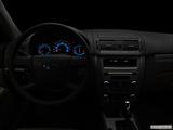  Centered wide dash shot photo