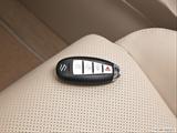  Key fob on driver's seat photo