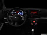  Centered wide dash shot photo