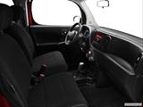  Passenger seat photo