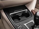  Cup holders photo