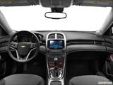  Dashboard, center console, gear shifter view photo