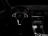  Centered wide dash shot photo