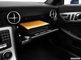  Glove box open photo