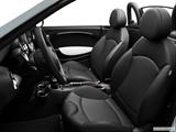  Front seats from Drivers Side photo