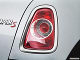  Passenger Side Taillight photo