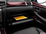  Glove box open photo