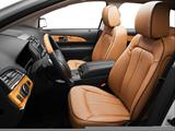  Front seats from Drivers Side photo