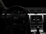  Centered wide dash shot photo