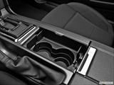  Cup holders photo