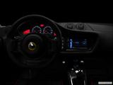  Centered wide dash shot photo