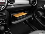  Glove box open photo