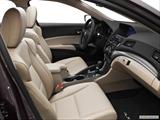  Passenger seat photo