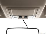  Courtesy lamps/ceiling controls photo
