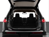  Hatchback & SUV rear angle photo