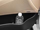  Cup holder prop (tertiary) photo