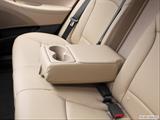  Rear center console with closed lid from driver's side looking down photo