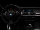  Centered wide dash shot photo