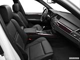  Passenger seat photo