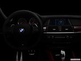  Centered wide dash shot photo