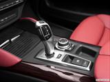  Gear shifter/center console photo