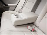  Rear center console with closed lid from driver's side looking down photo