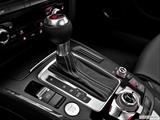  Gear shifter/center console photo