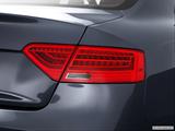  Passenger Side Taillight photo