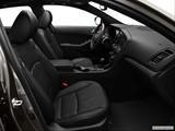  Passenger seat photo
