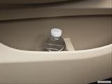  Cup holder prop (tertiary) photo