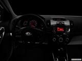  Centered wide dash shot photo