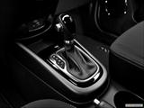 Gear shifter/center console photo